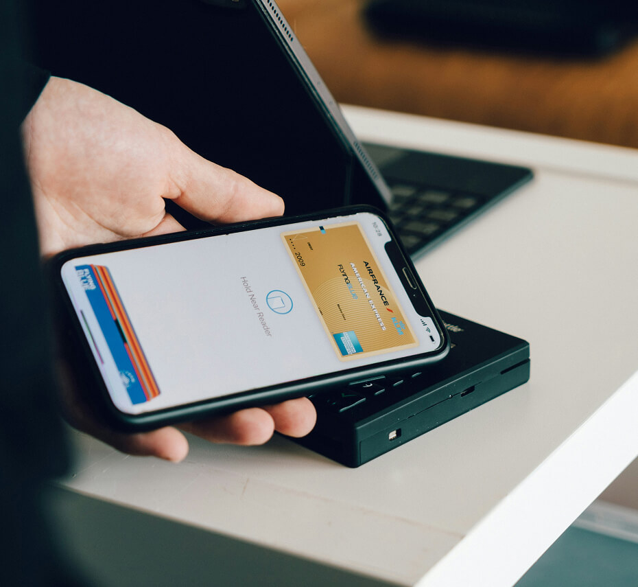 Payments in-store retail media